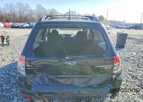 2011 Subaru Forester 2.5X Premium z USA, uszkodzony, nr VIN JF2SHADC3BH717543